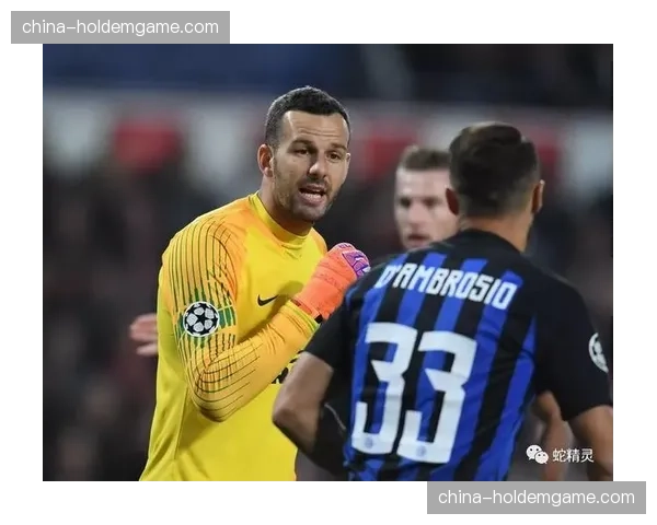 意甲裁判委员会内部简报,要求统一对“战术犯规中断比赛节奏”的判罚尺度 意甲裁判委员会内部简报,要求统一对“战术犯规中断比赛节奏”的判罚尺度