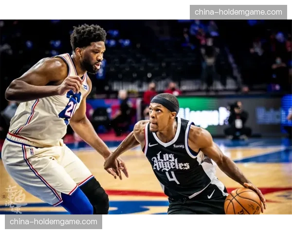 雷霆防守效率106.5与进攻效率117.6形成攻防均衡，净效率+11.1展现统治力